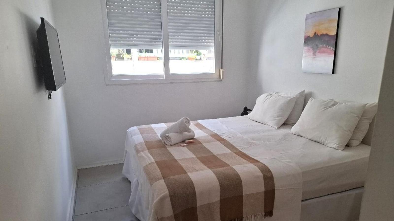 Pousada Fullano _ Entre Copacabana E Ipanema - Suites Privativas Confortaveis! Рио-де-Жанейро Экстерьер фото