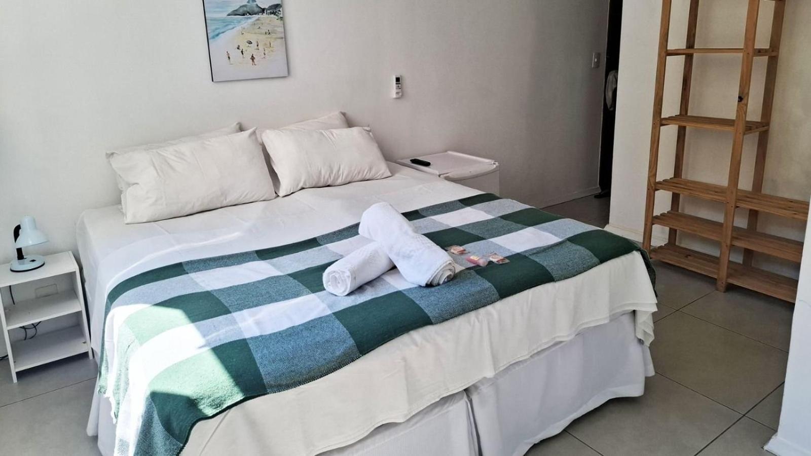 Pousada Fullano _ Entre Copacabana E Ipanema - Suites Privativas Confortaveis! Рио-де-Жанейро Экстерьер фото